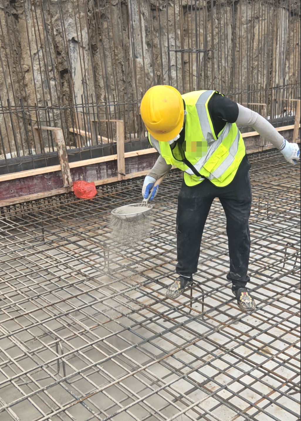 LV-5 水泥基渗透结晶型防水涂料